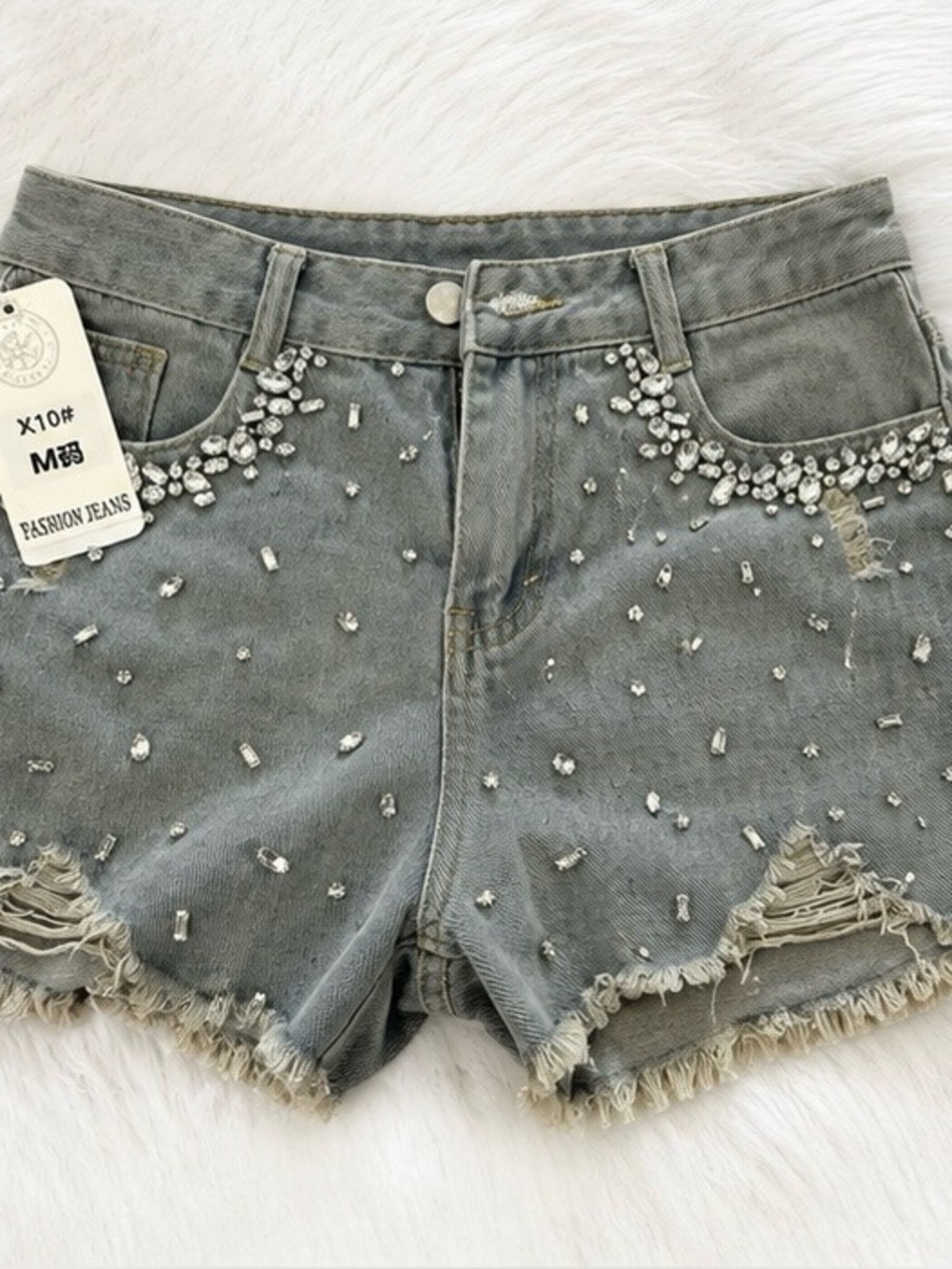 Embellished Distressed Women’s Denim Shorts - Gray